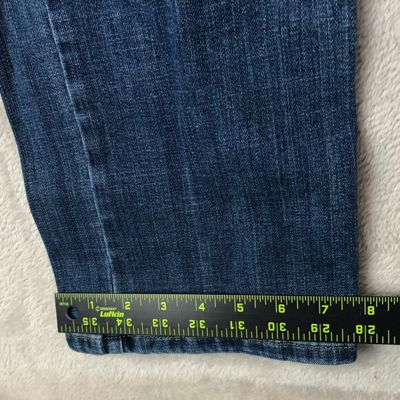 Lee Womens Jeans Size 4 Blue Denim Relaxed Fit Straight Leg Mid Rise Medium Wash - Picture 4 of 14